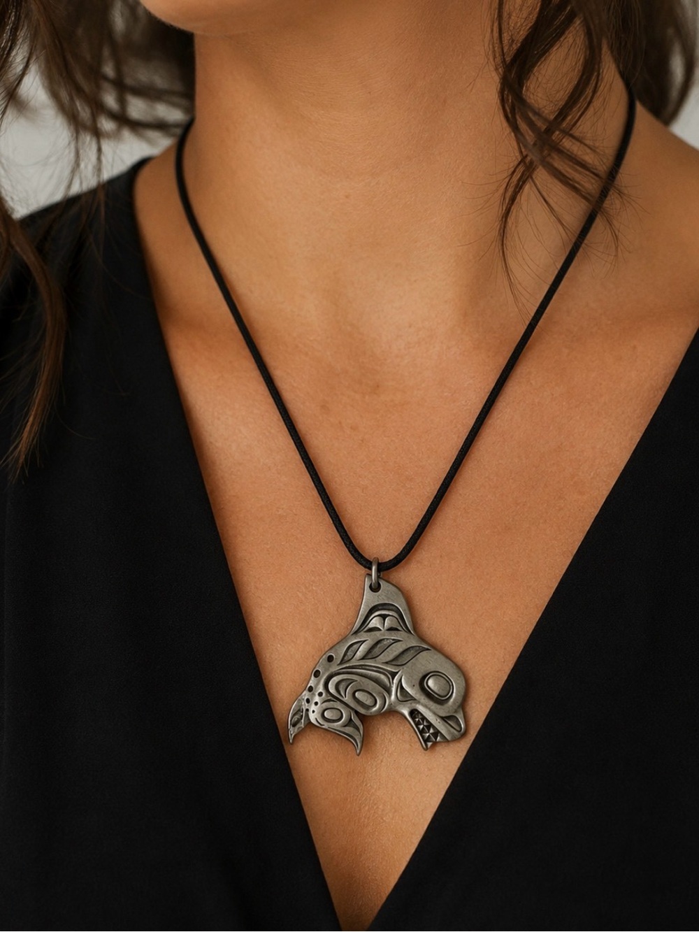 Frederick Vintage Pewter Orca Killer Whale Pendant Necklace